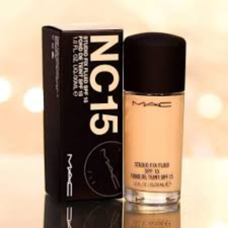 Muicin NC 20 Foundation Tube SPF 15