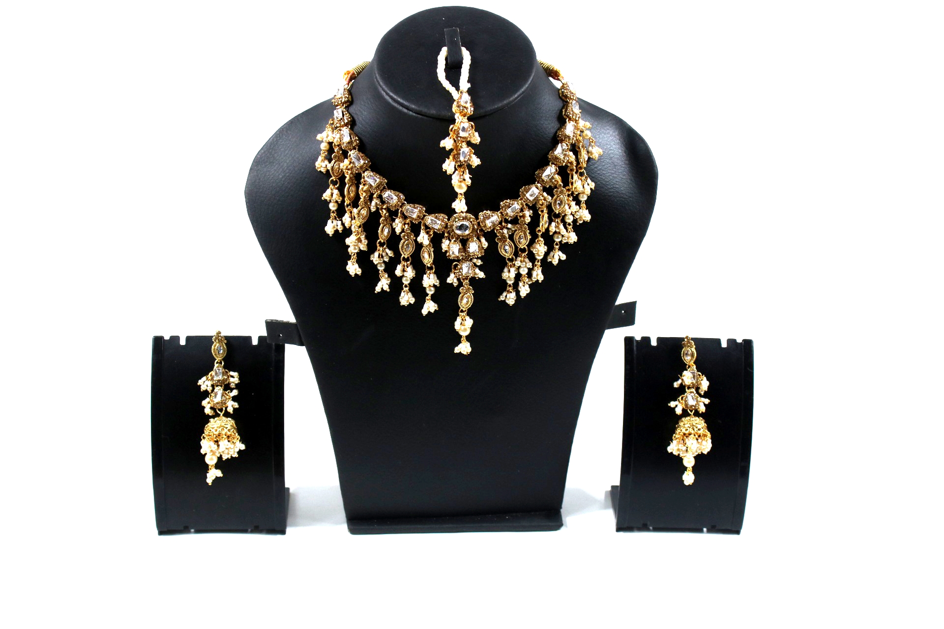 Golden White Jewellery Set