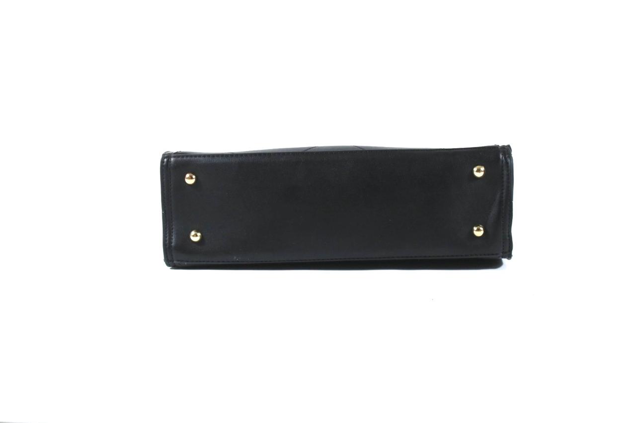 product-grid-gallery-item