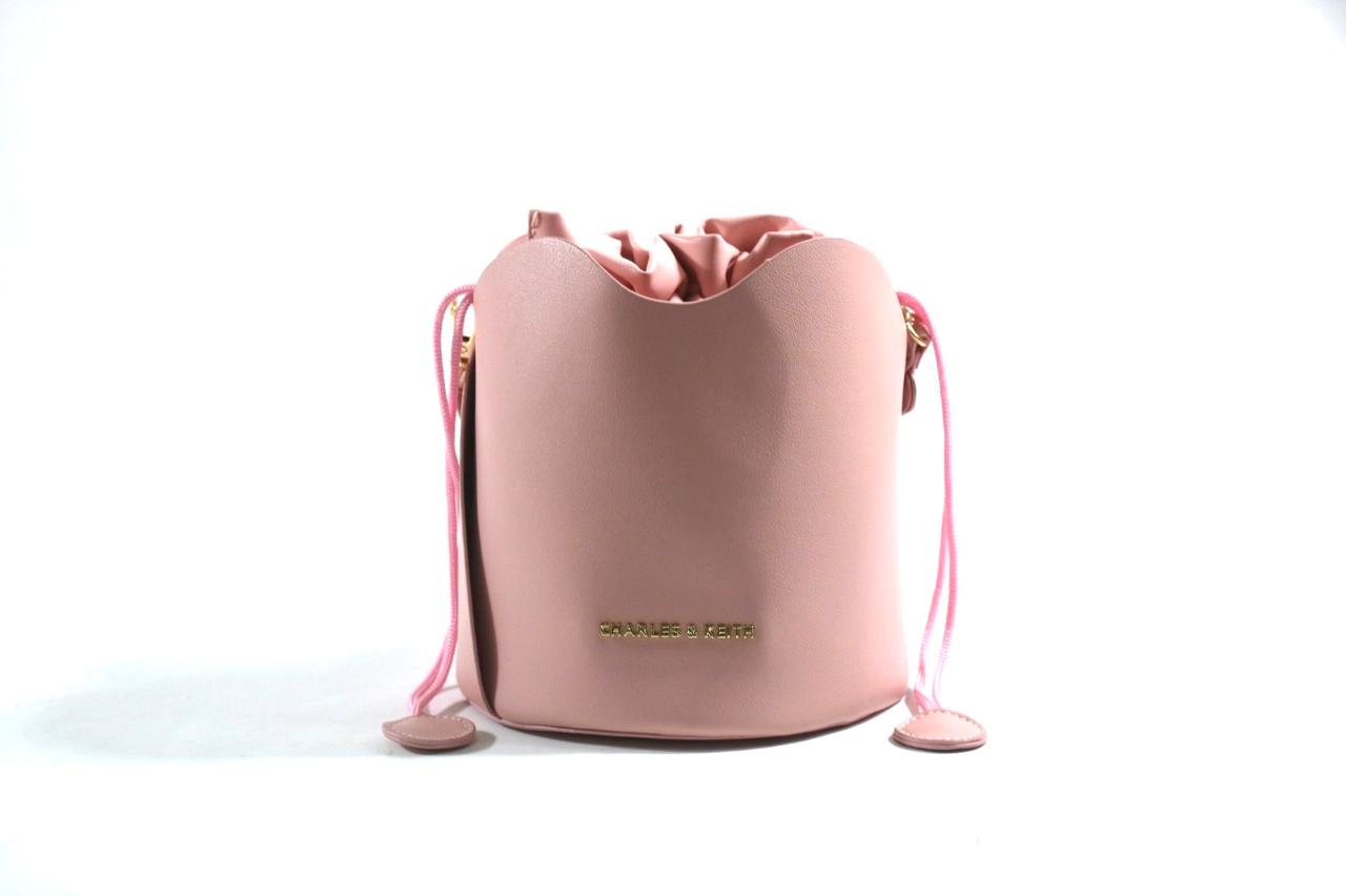 product-grid-gallery-item